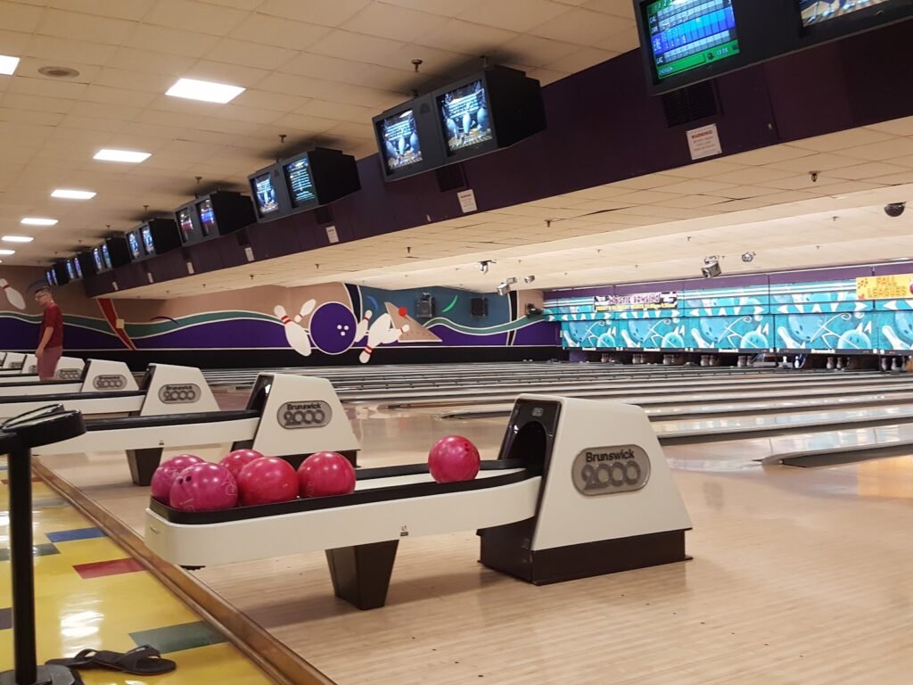 Woodleaf Lanes