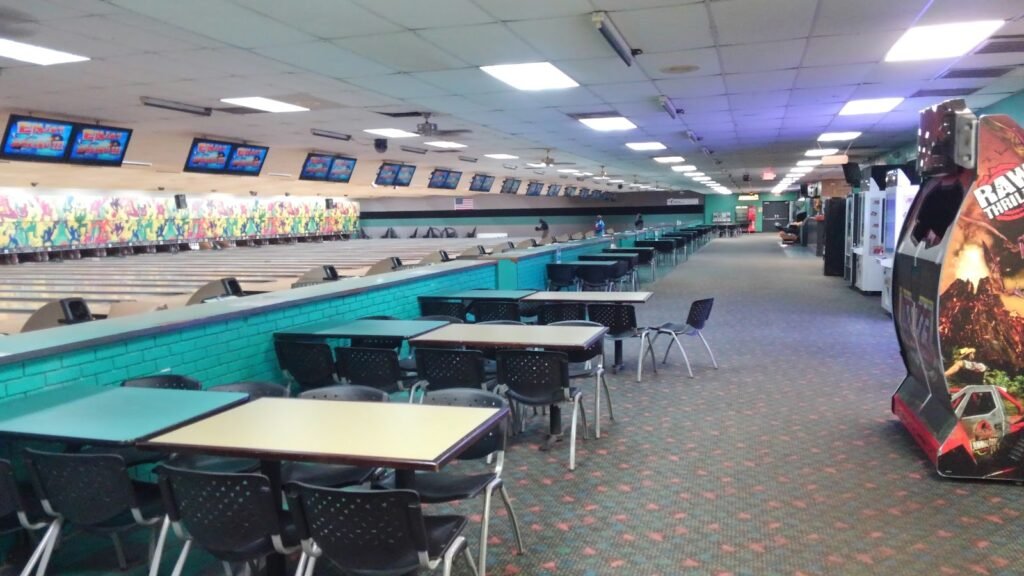 Royal Z Lanes